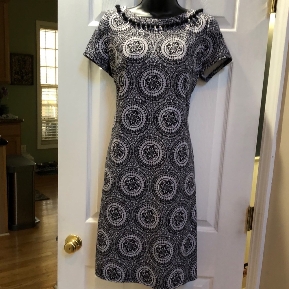 EUC Black & White Medallion Knit Dress | Size Small